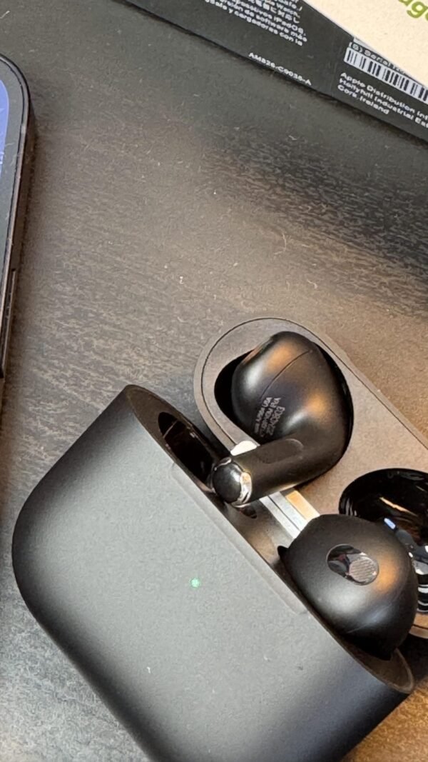 AirPods 3 Noirs Maroc – Son Puissant et Livraison Express AirPods 3 Noirs Maroc